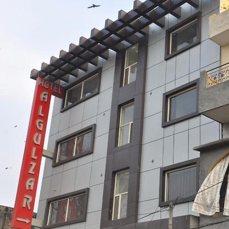 Hotel Al Gulzar Deli Exterior foto